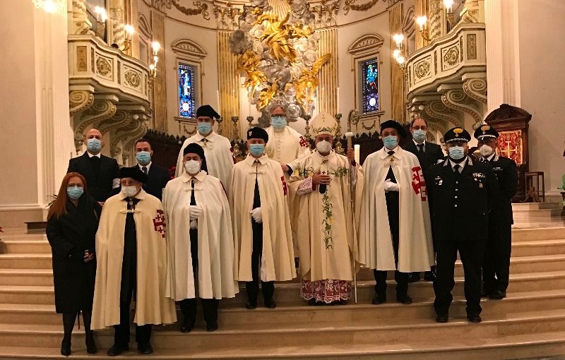 I Cavalieri del Santo Sepolcro partecipano alla Messa in Cattedrale
