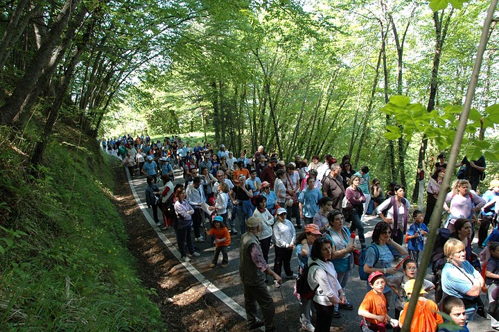 8 Maggio 2011 - 8^ edizione della marcia Smerillo-Montefalcone