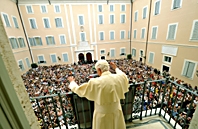 Dio è amore, ma molti cristiani lo amano come farisei - Angelus di Domenica 2 Settembre 2012