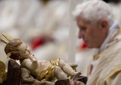 I passaggi più belli dell'omelia del Santo Padre nella Notte di Natale