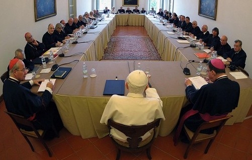 Il Santo Padre con i suoi ex allievi