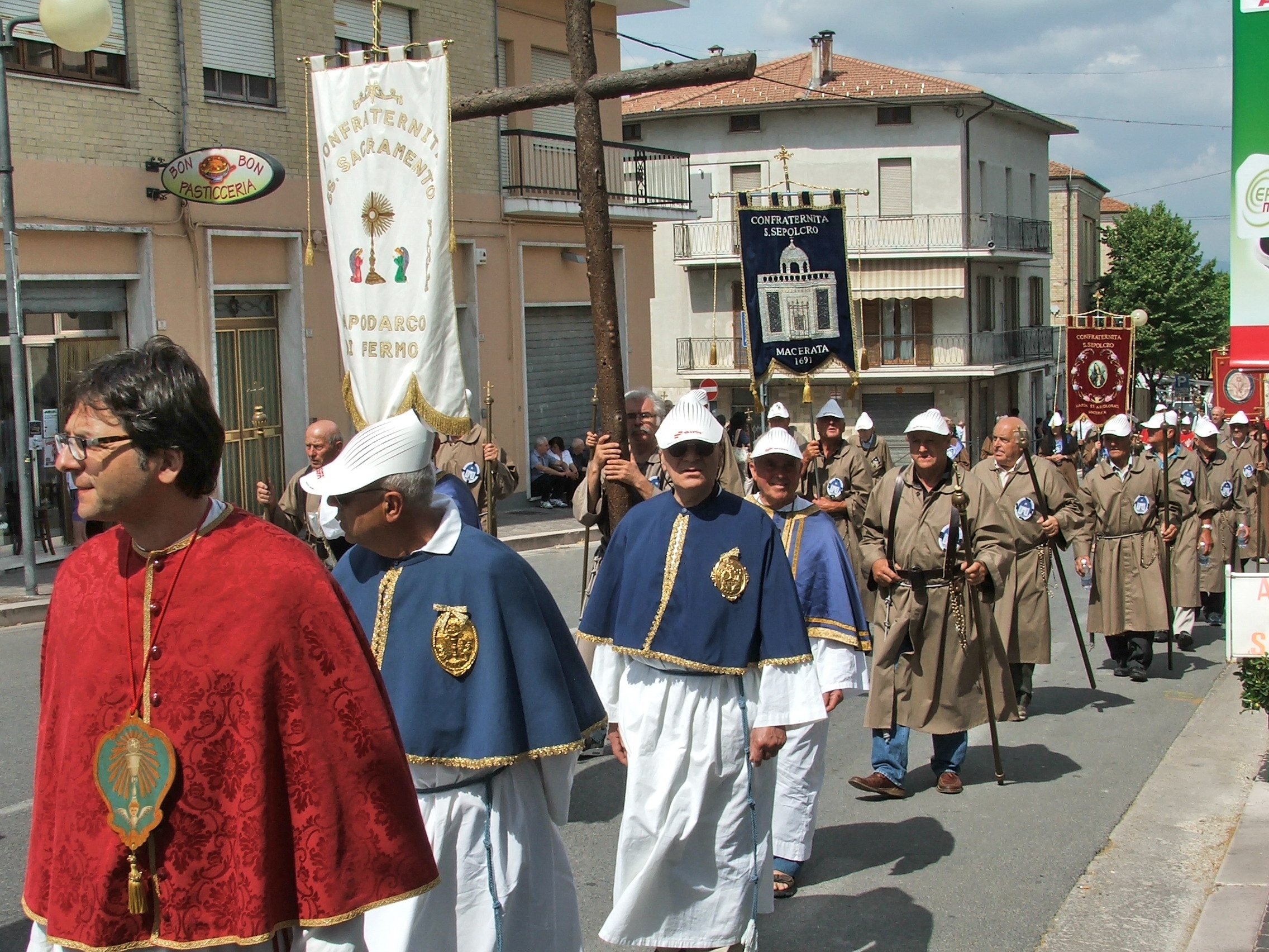 19 Giugno 2011 - Raduno Regionale delle Confraternite a Mogliano