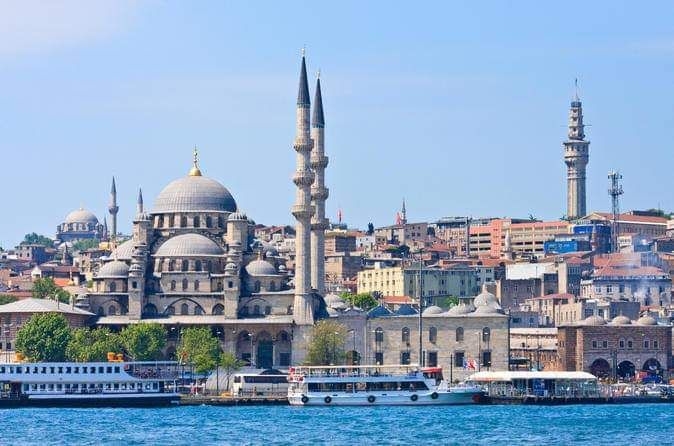 La parrocchia di Corridonia pellegrina in Turchia