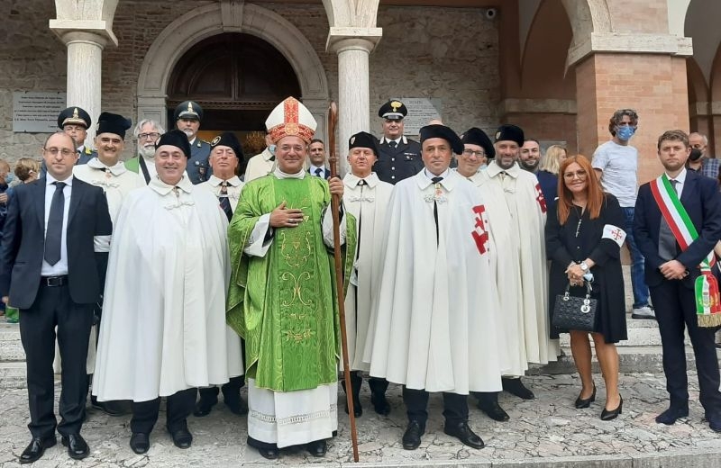 I Cavalieri del Santo Sepolcro al Santuario dell'Ambro