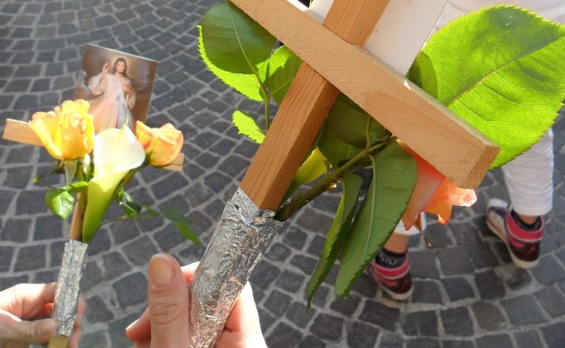 La processione delle Crocette a Potenza Picena