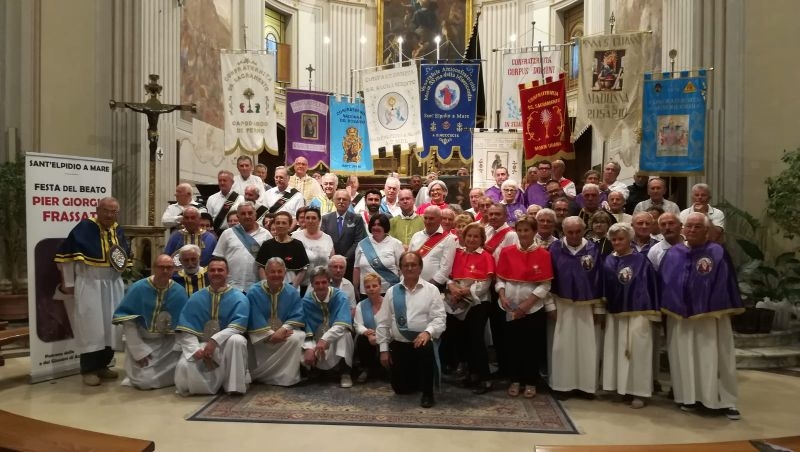 Le Confraternite in festa hanno confermato  la loro attualità e la loro missione